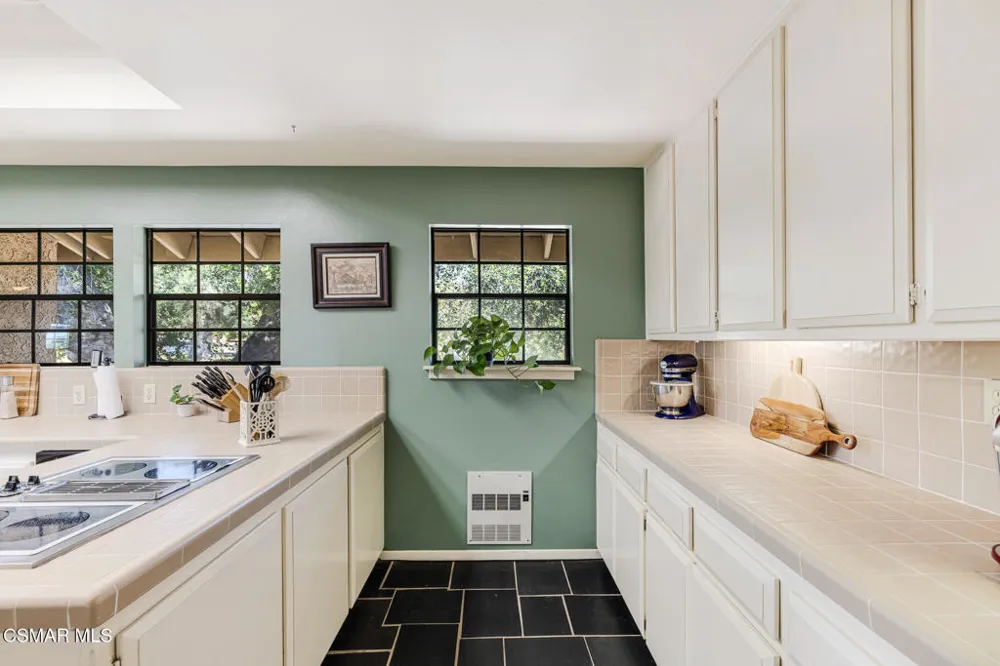 1365 Oak Avenue Fillmore, CA 93015