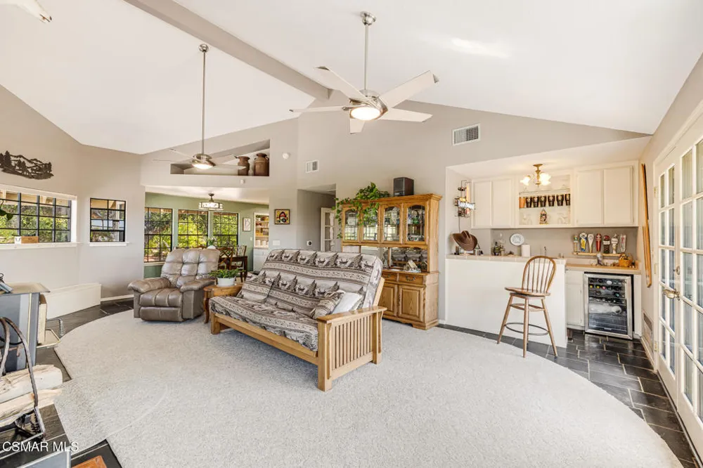 1365 Oak Avenue Fillmore, CA 93015