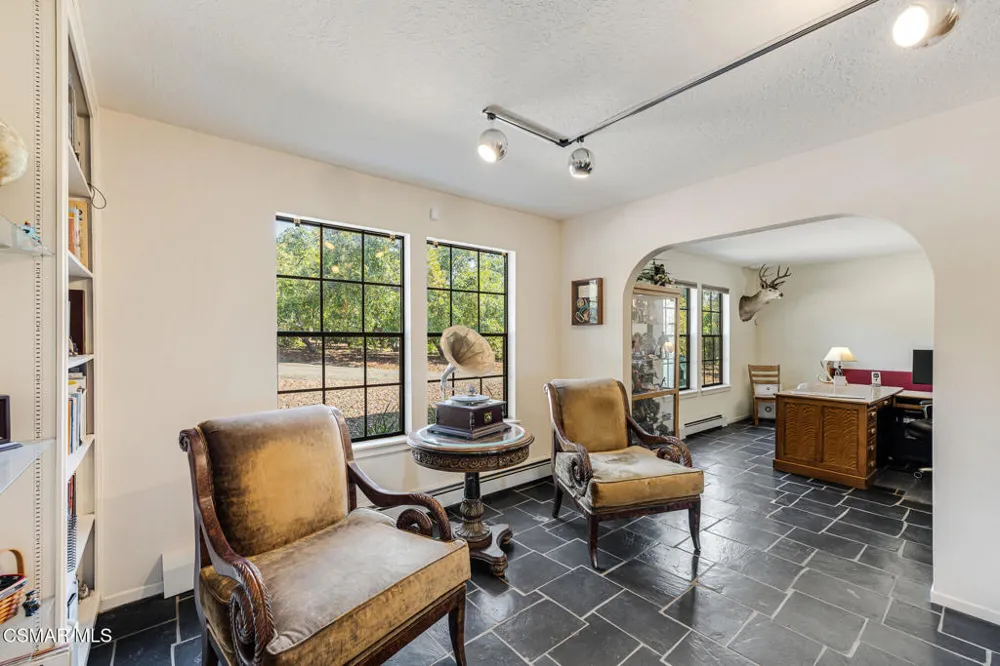 1365 Oak Avenue Fillmore, CA 93015