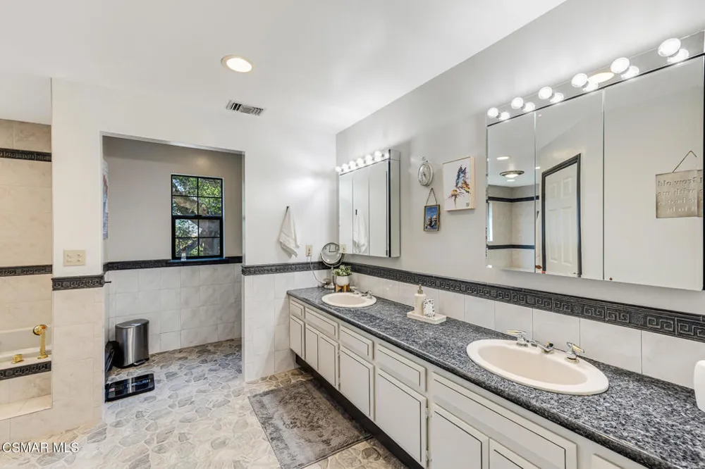1365 Oak Avenue Fillmore, CA 93015
