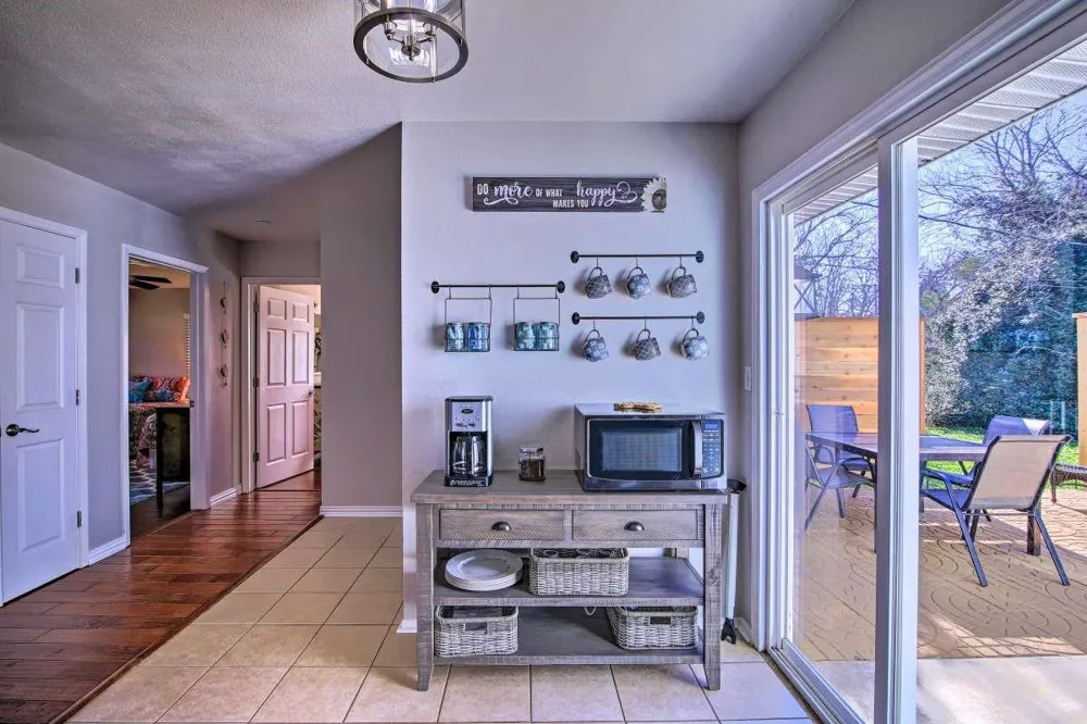 811 W Schubert Street Fredericksburg, TX 78624