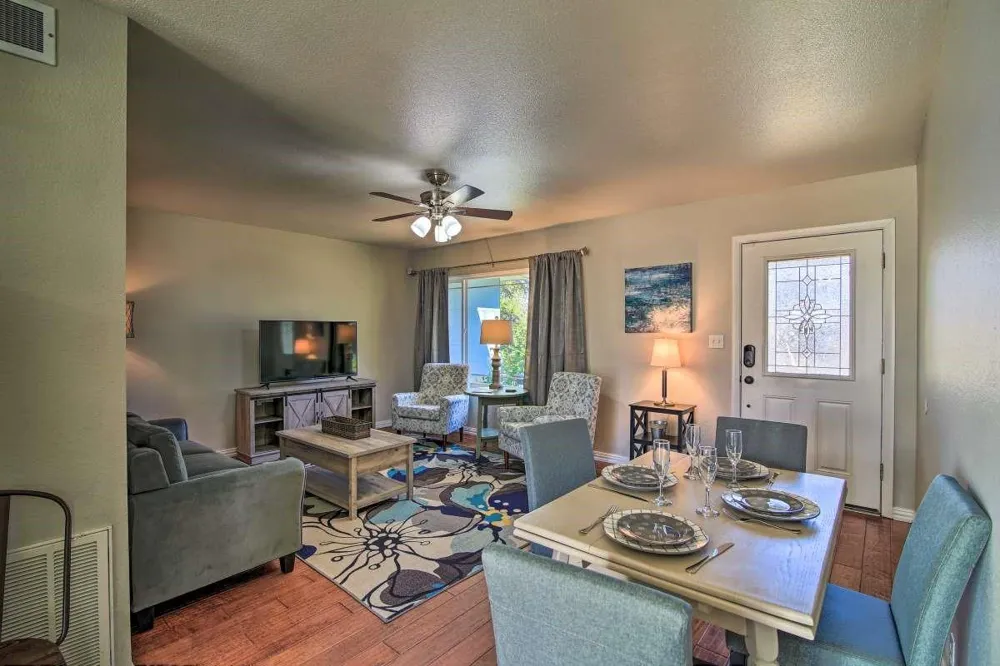 811 W Schubert Street Fredericksburg, TX 78624