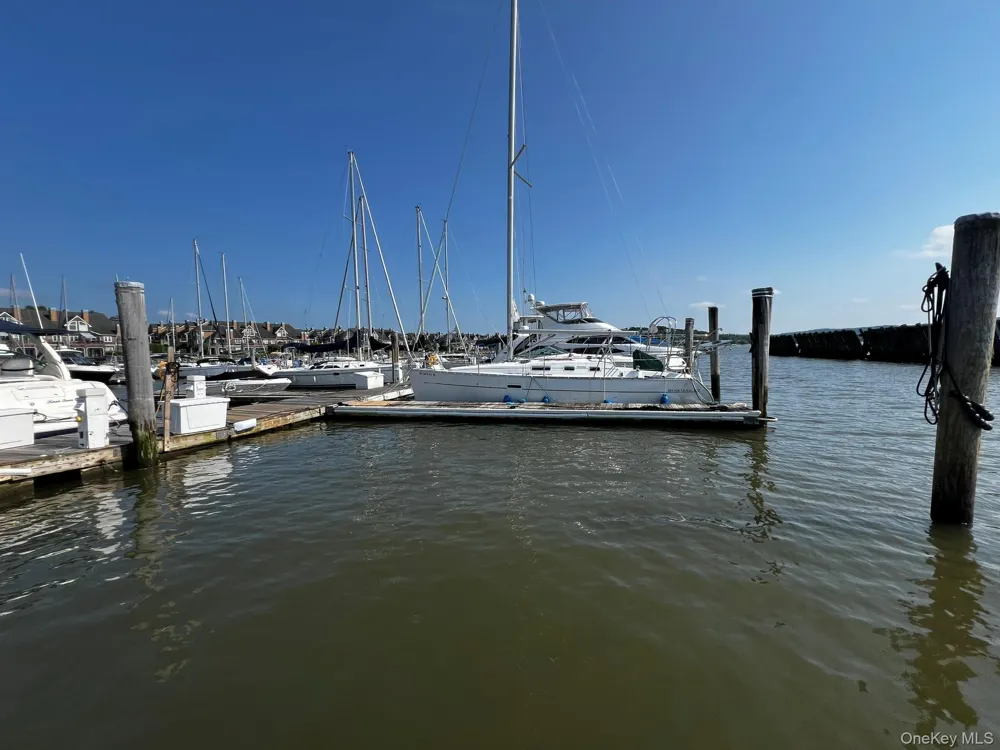 D-20 Half Moon Bay Marina Croton-on-Hudson, NY 10520