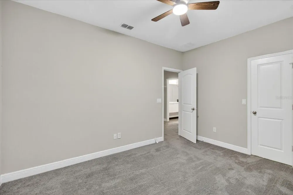 1389 HERITAGE LANDINGS DRIVE Lakeland, FL 33805