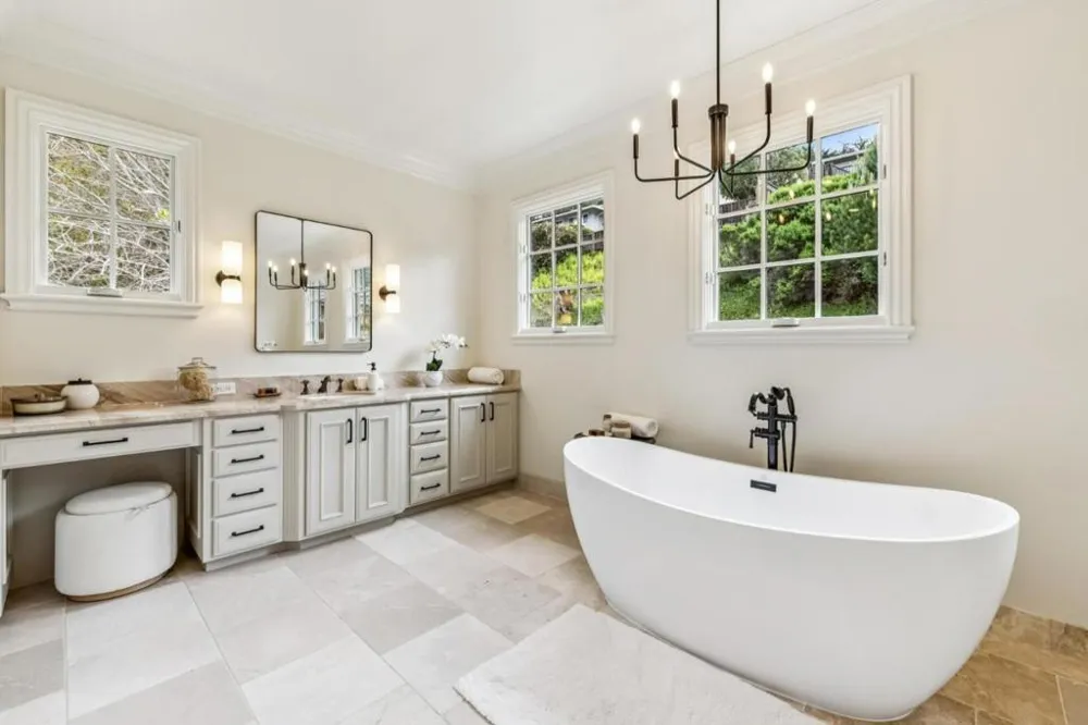 30 Malavear Court Pacifica, CA 94044