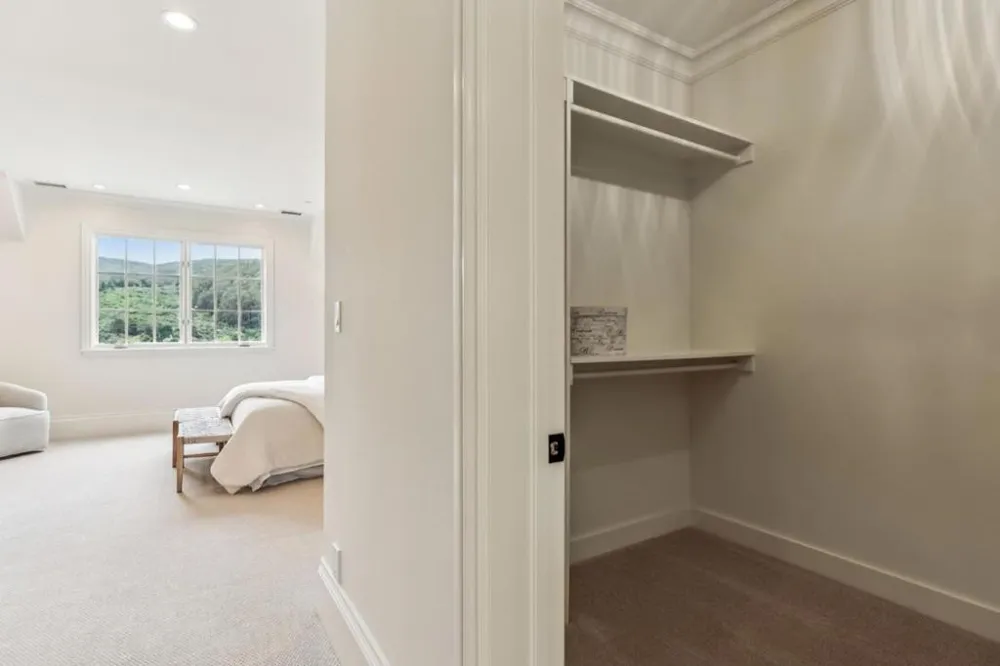 30 Malavear Court Pacifica, CA 94044