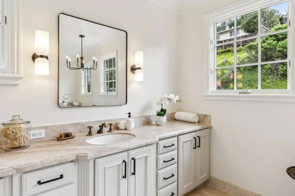 30 Malavear Court Pacifica, CA 94044