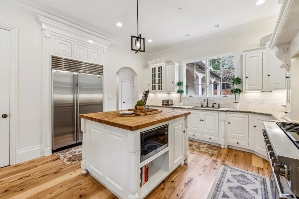 30 Malavear Court Pacifica, CA 94044