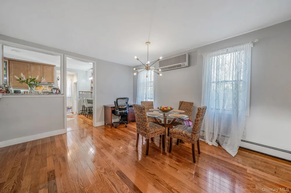 69-08 69th Place Glendale, NY 11385