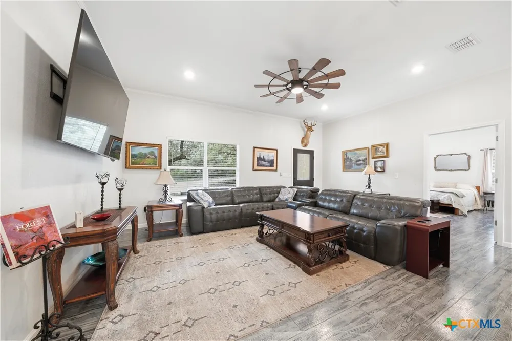 351 Line Camp Loop Spring Branch, TX 78070