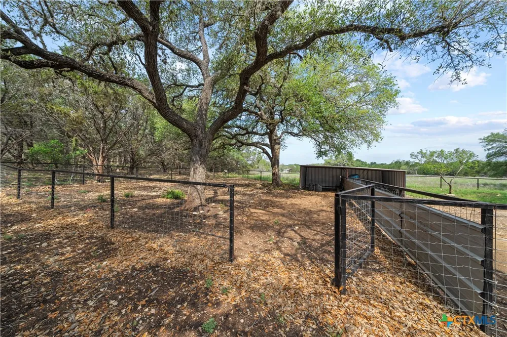 351 Line Camp Loop Spring Branch, TX 78070