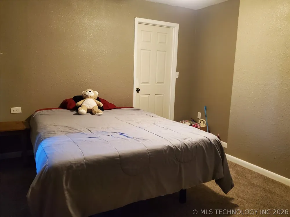 204 Curtis Calera, OK 74730