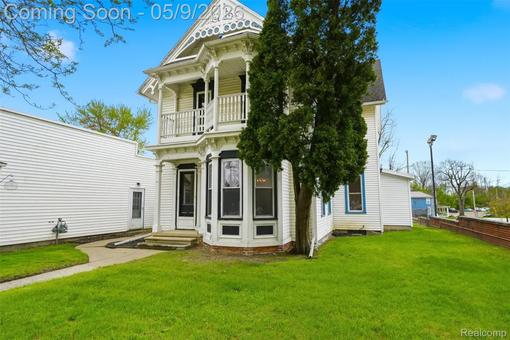 26249 E Huron River Drive Flat Rock City, MI 48134