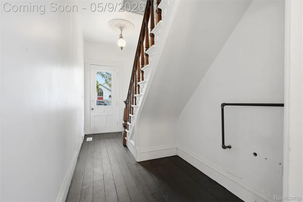 26249 E Huron River Drive Flat Rock City, MI 48134