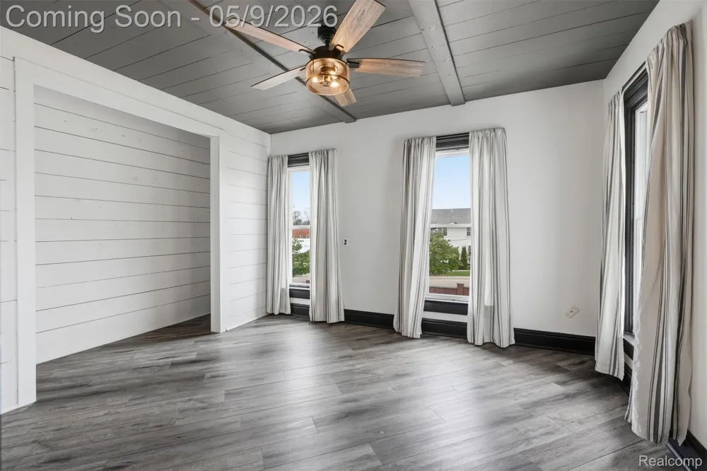 26249 E Huron River Drive Flat Rock City, MI 48134
