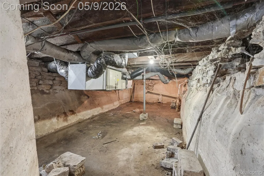 26249 E Huron River Drive Flat Rock City, MI 48134