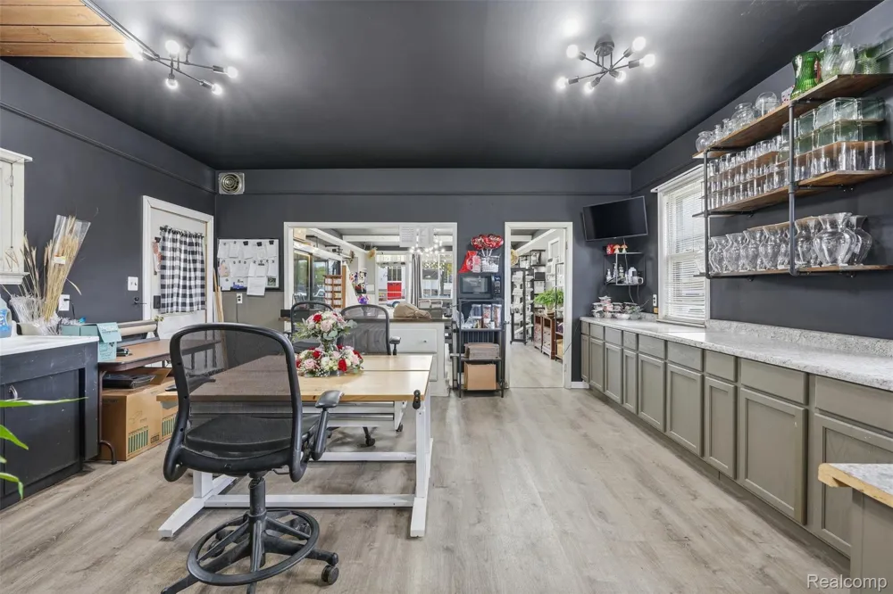 26249 E Huron River Drive Flat Rock City, MI 48134
