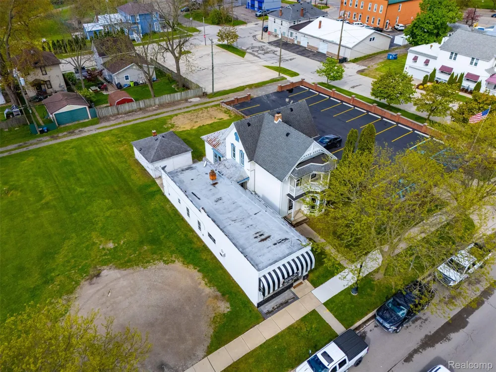 26249 E Huron River Drive Flat Rock City, MI 48134