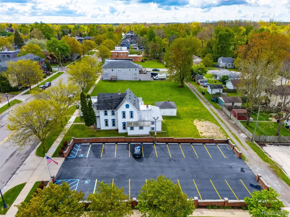 26249 E Huron River Drive Flat Rock City, MI 48134