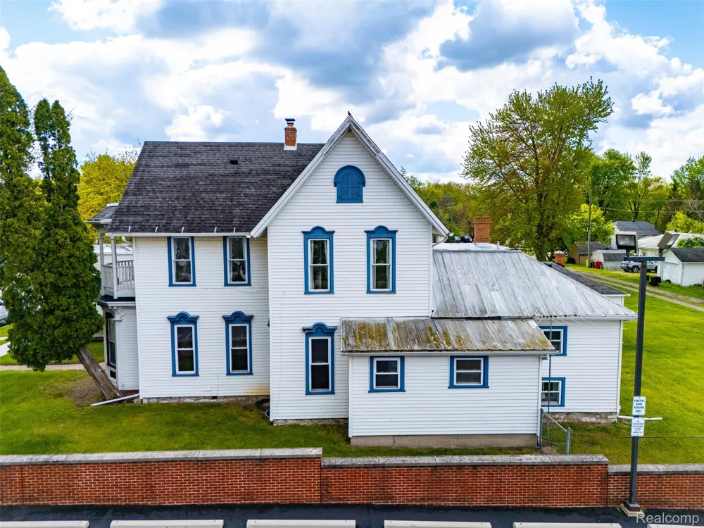26249 E Huron River Drive Flat Rock City, MI 48134