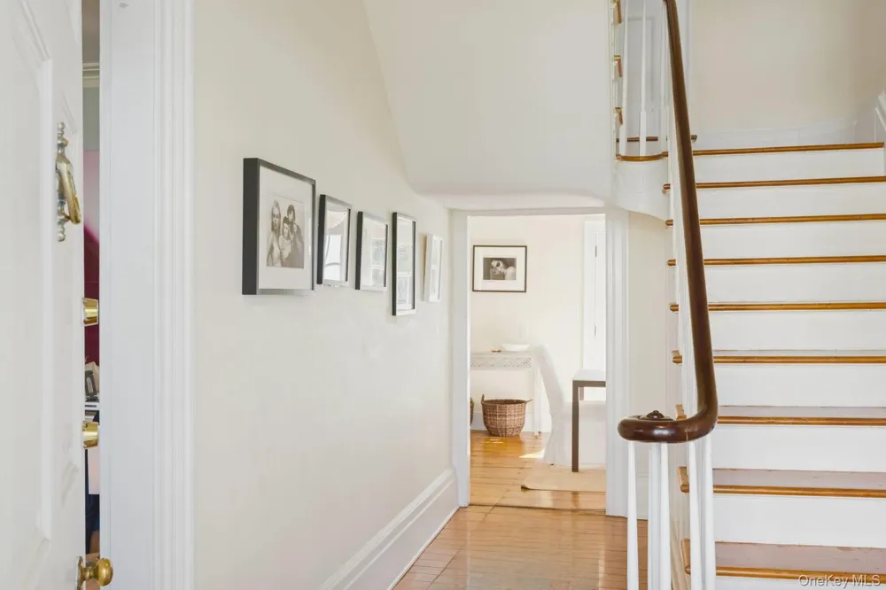 189 Main Street Sag Harbor, NY 11963