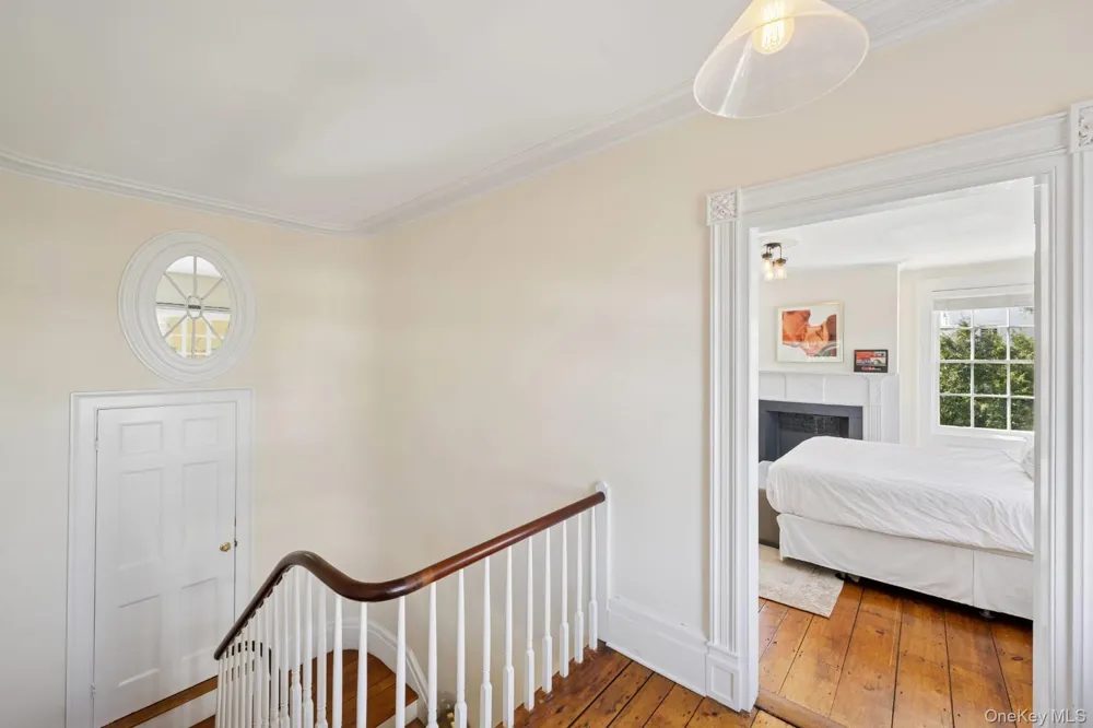 189 Main Street Sag Harbor, NY 11963