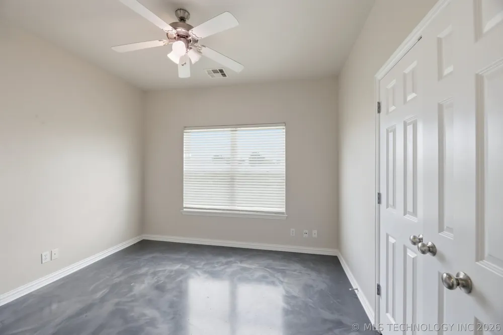 12453 167th East Avenue Collinsville, OK 74021