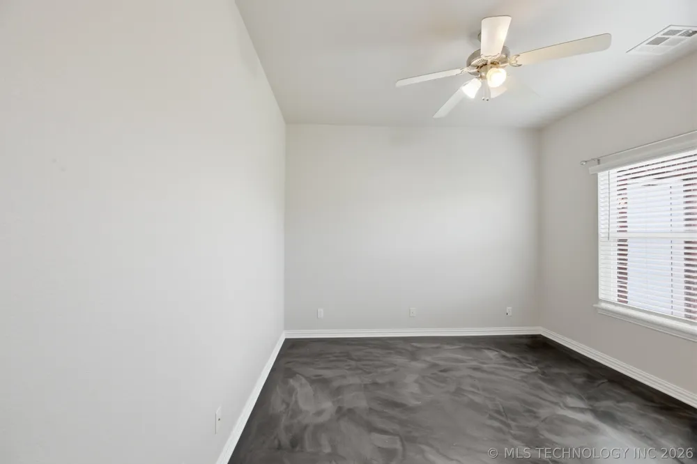 12453 167th East Avenue Collinsville, OK 74021
