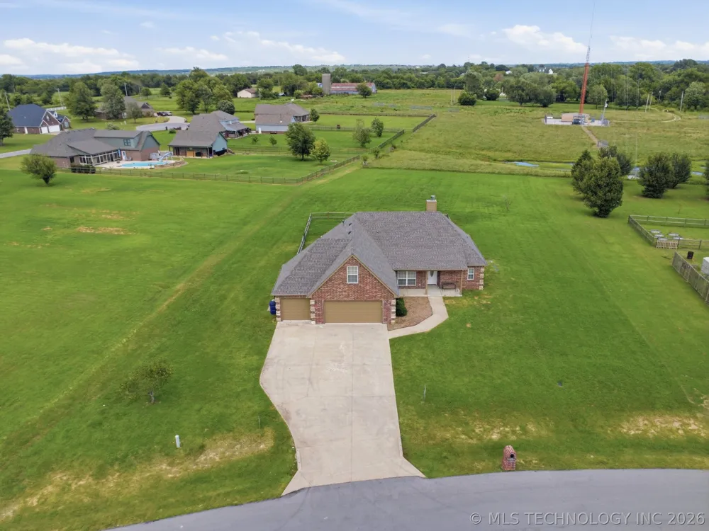 12453 167th East Avenue Collinsville, OK 74021
