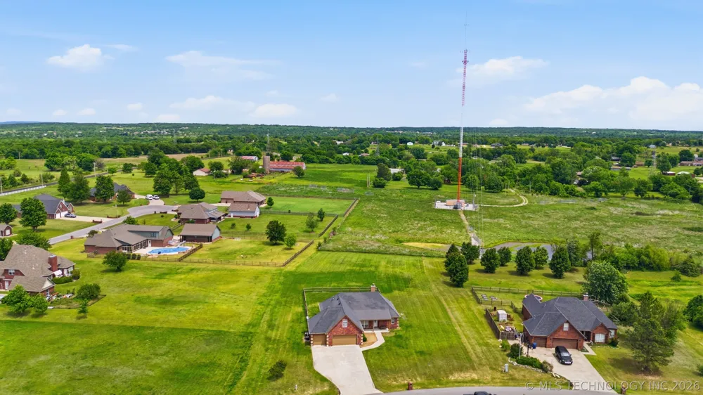 12453 167th East Avenue Collinsville, OK 74021