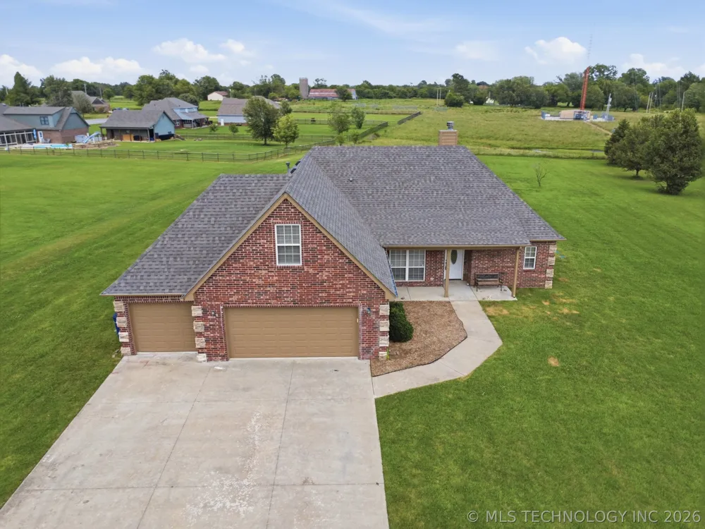 12453 167th East Avenue Collinsville, OK 74021