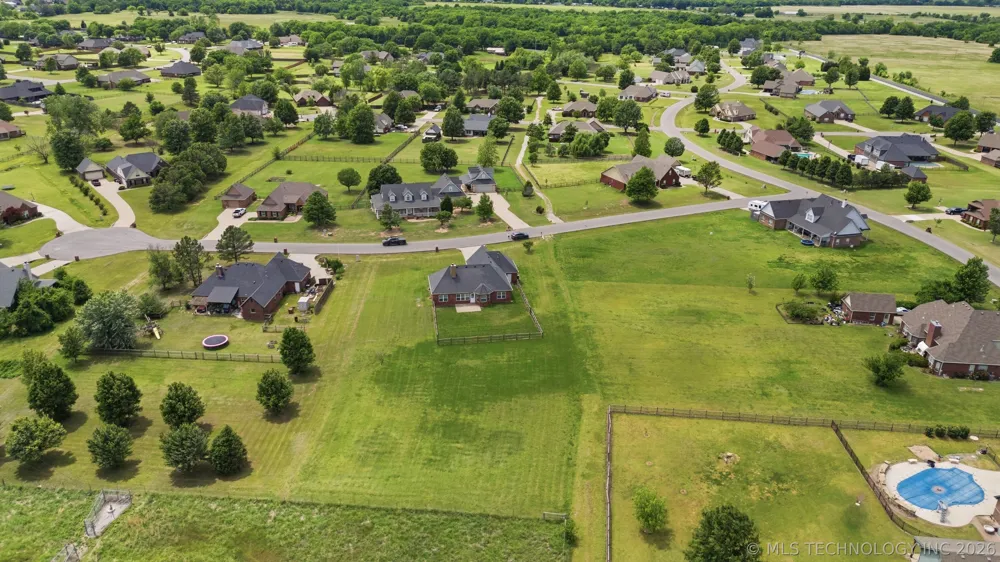 12453 167th East Avenue Collinsville, OK 74021
