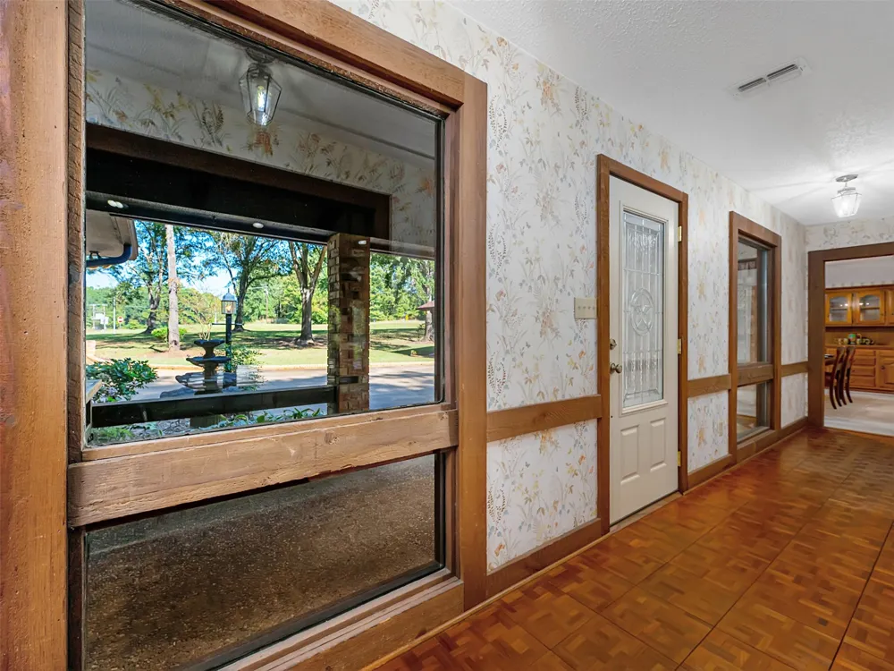 1639 SE Loop 456 Jacksonville, TX 75766