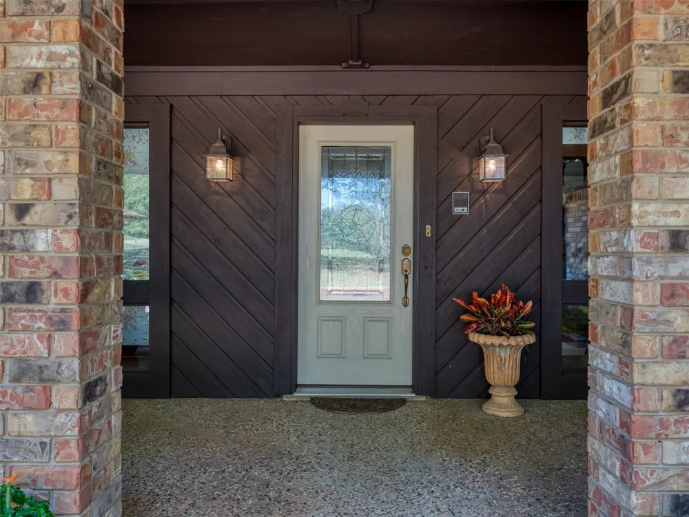 1639 SE Loop 456 Jacksonville, TX 75766