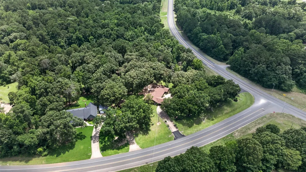 1639 SE Loop 456 Jacksonville, TX 75766