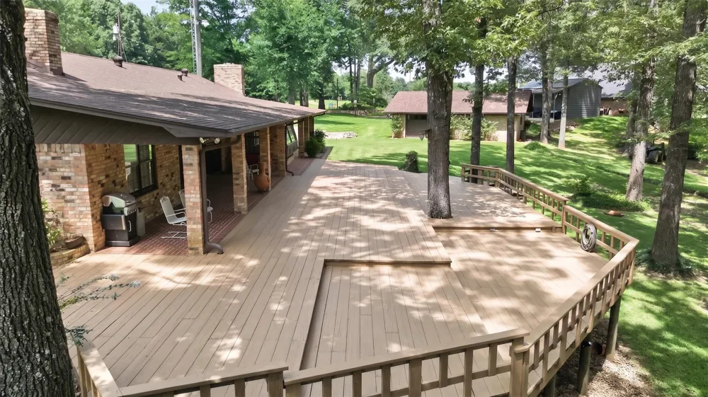 1639 SE Loop 456 Jacksonville, TX 75766