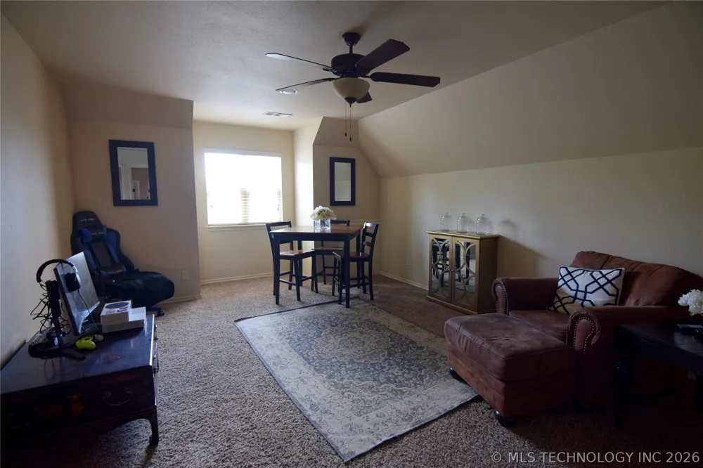 2404 E 140th Place Jenks, OK 74008