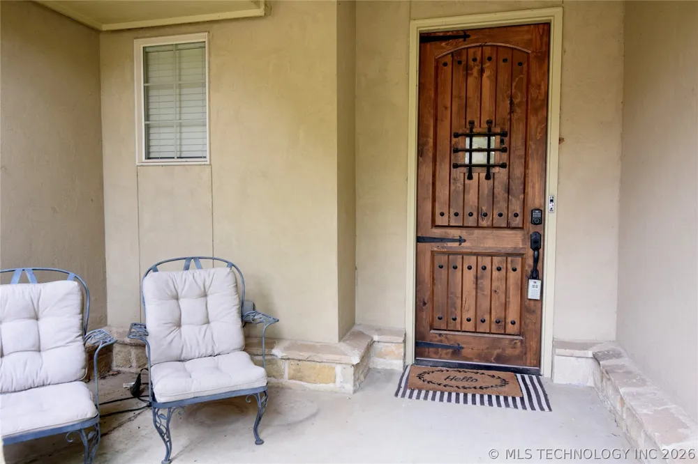 2404 E 140th Place Jenks, OK 74008