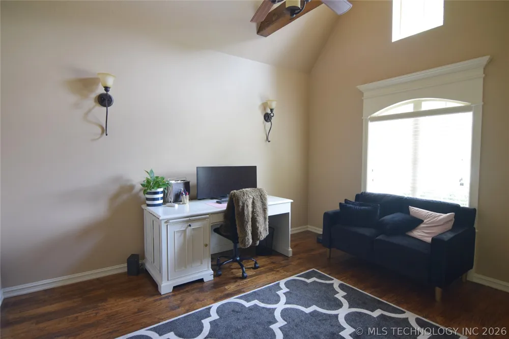 2404 E 140th Place Jenks, OK 74008