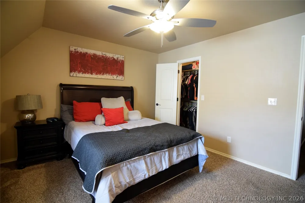 2404 E 140th Place Jenks, OK 74008