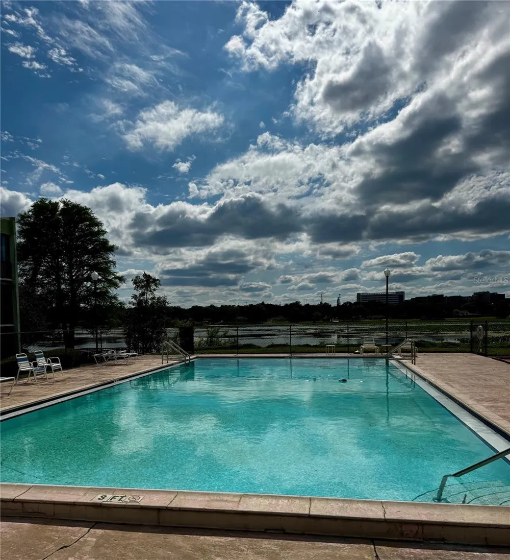 1130 LAKE PARKER AVENUE #E332 Lakeland, FL 33805
