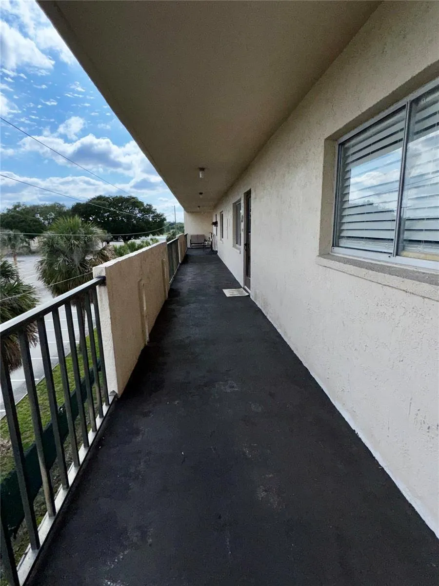 1130 LAKE PARKER AVENUE #E332 Lakeland, FL 33805