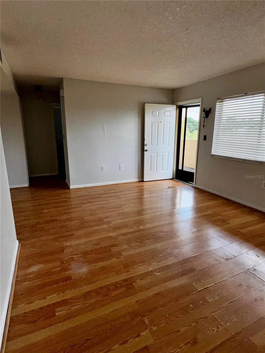 1130 LAKE PARKER AVENUE #E332 Lakeland, FL 33805