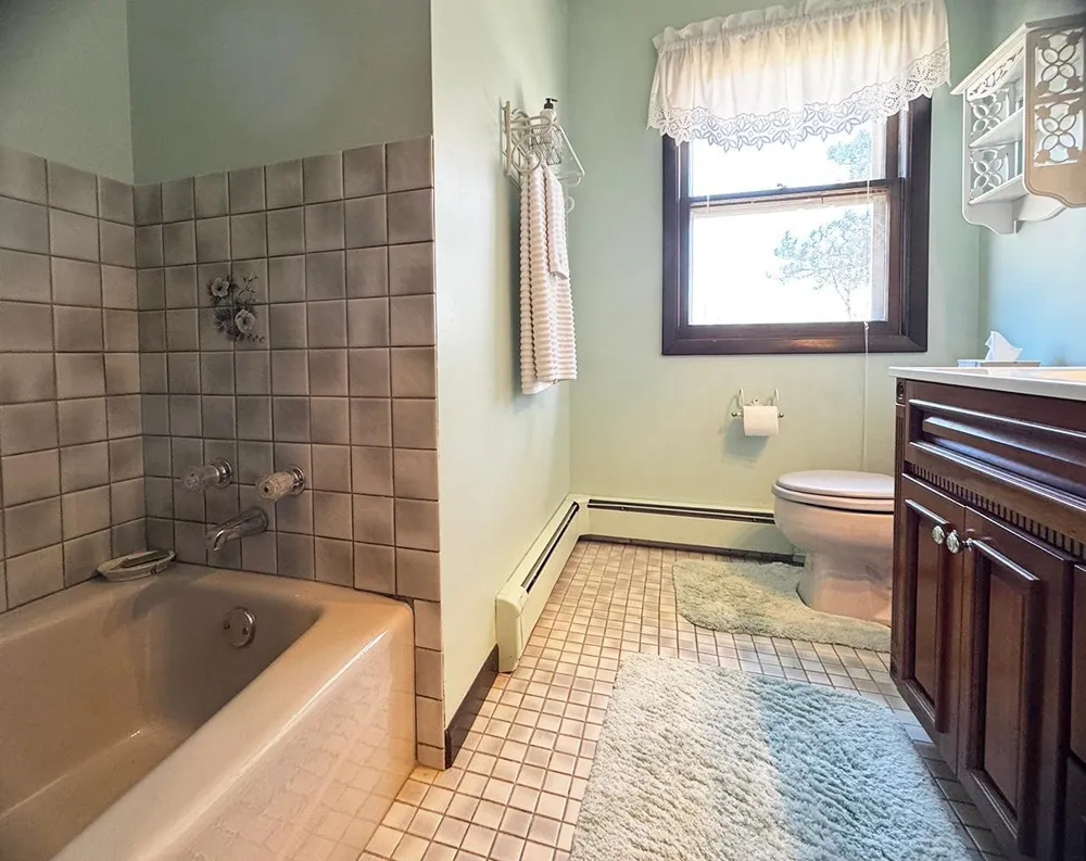 4331 Golf Course Road Eveleth, MN 55734