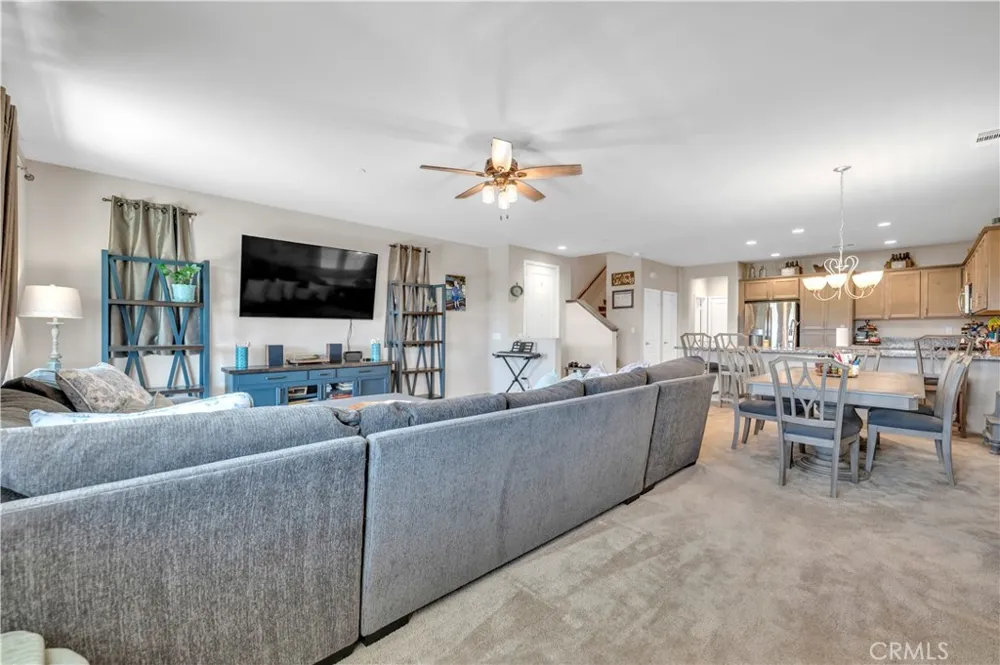 40042 Calle Real Murrieta, CA 92563