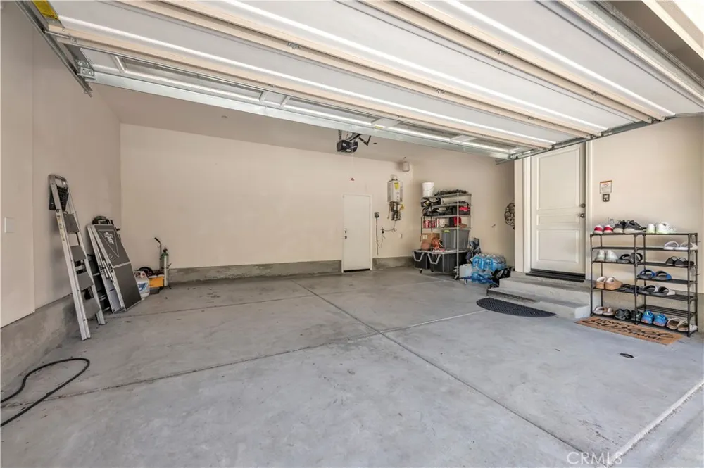 40042 Calle Real Murrieta, CA 92563