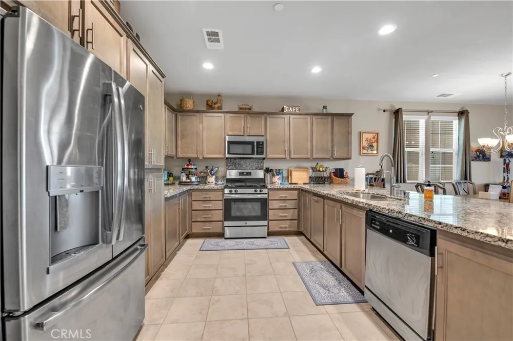 40042 Calle Real Murrieta, CA 92563