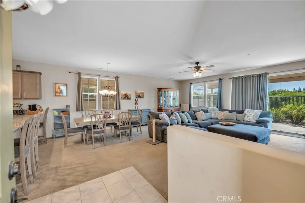 40042 Calle Real Murrieta, CA 92563