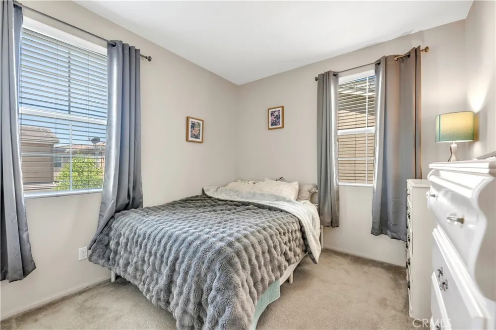 40042 Calle Real Murrieta, CA 92563