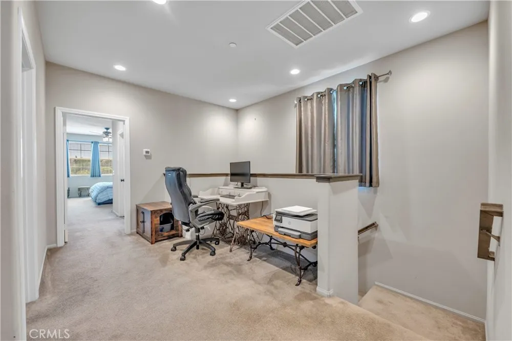 40042 Calle Real Murrieta, CA 92563